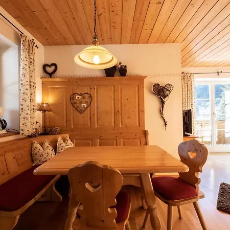 Apartment Zirbe *